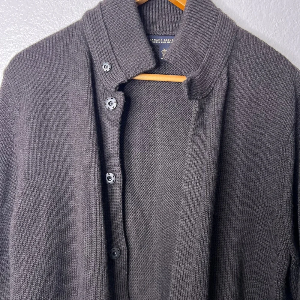 Banana Republic Mens Extra Fine Merino Wool Snap Front Cardigan Brown Medium